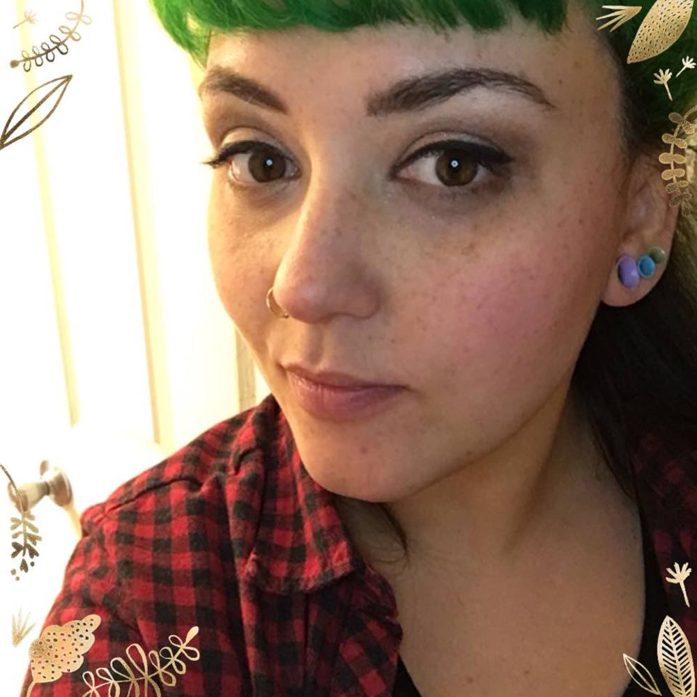 Meet your Posher, Carrie